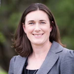 Dr. Pamela MacRae
