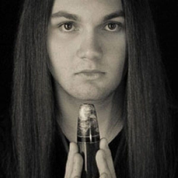 Native American flutist to play at Unity