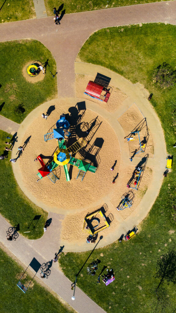 playground-vertical