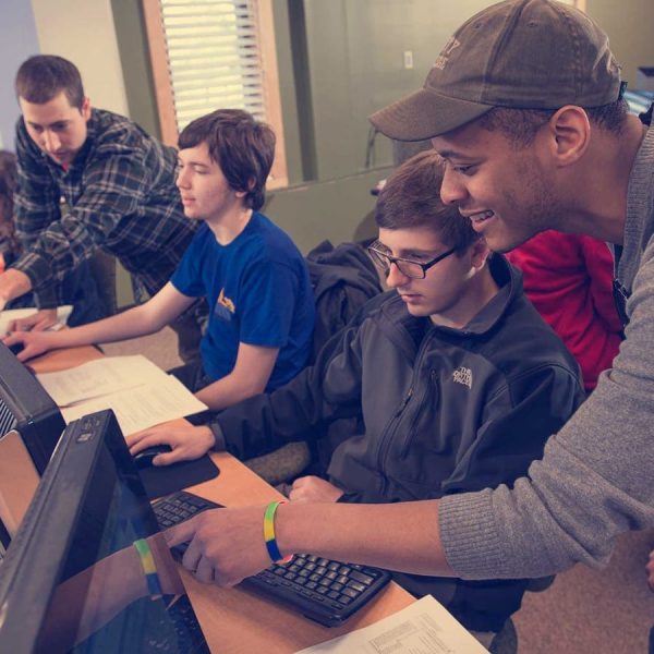 students-helping-students-qnjbd4ctrthiraidd4evzwwod9h550sdwj9yghpcog