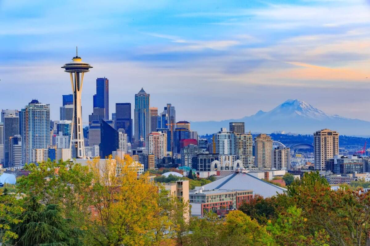 an overlook of downtown Seattle, Washington