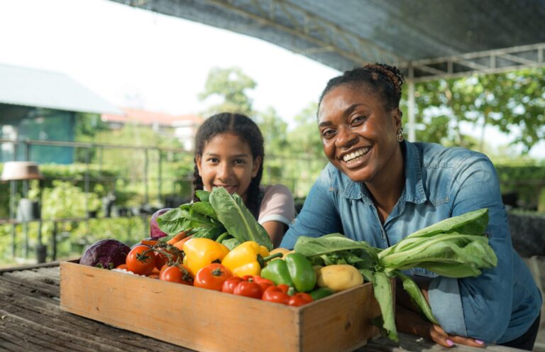 Mom-and-Daughter-with-Veggies